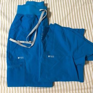 Figs Vibrant Blue Medical Scrub Set